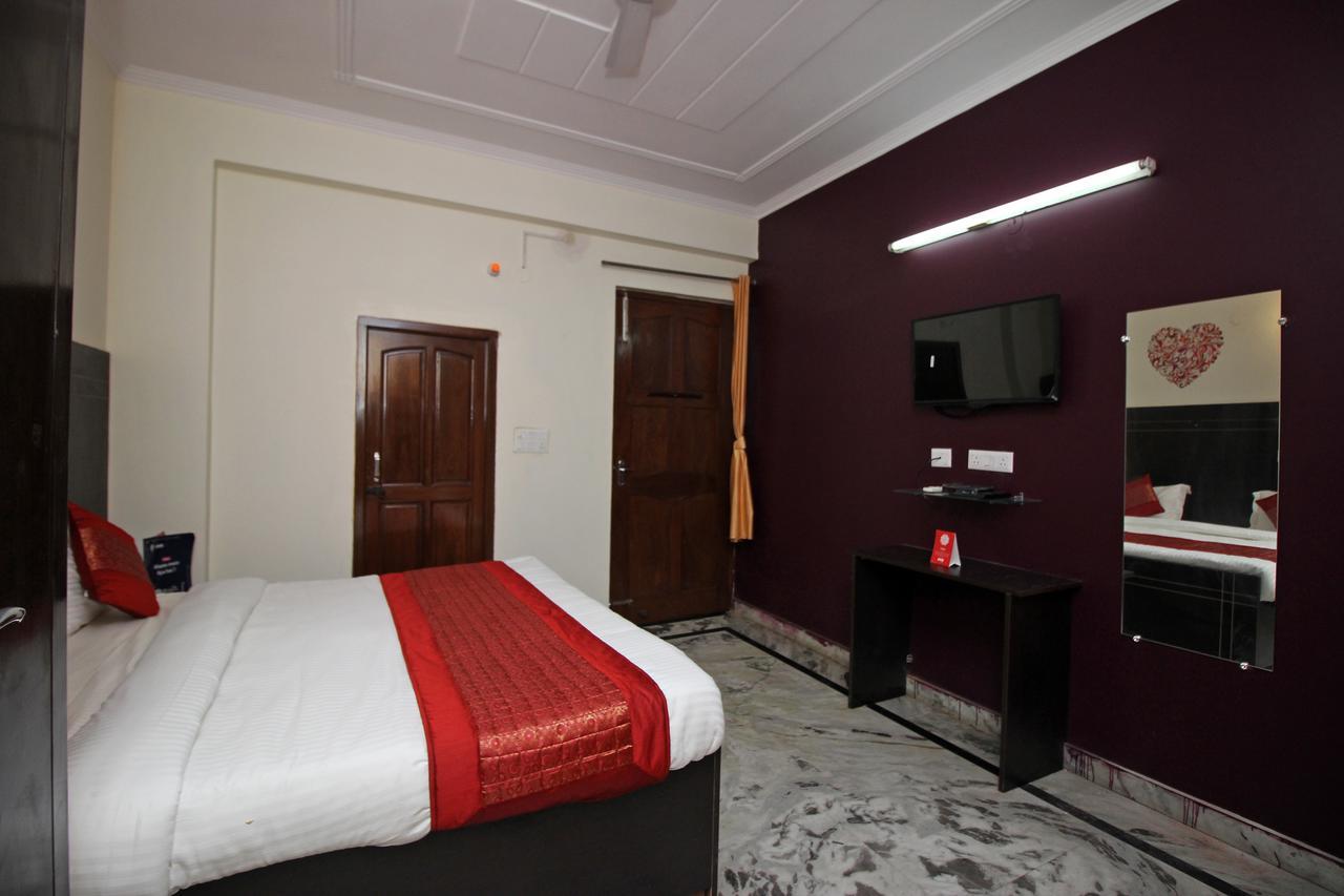 Oyo 9192 Hotel Raghav Residency Noida Exterior foto